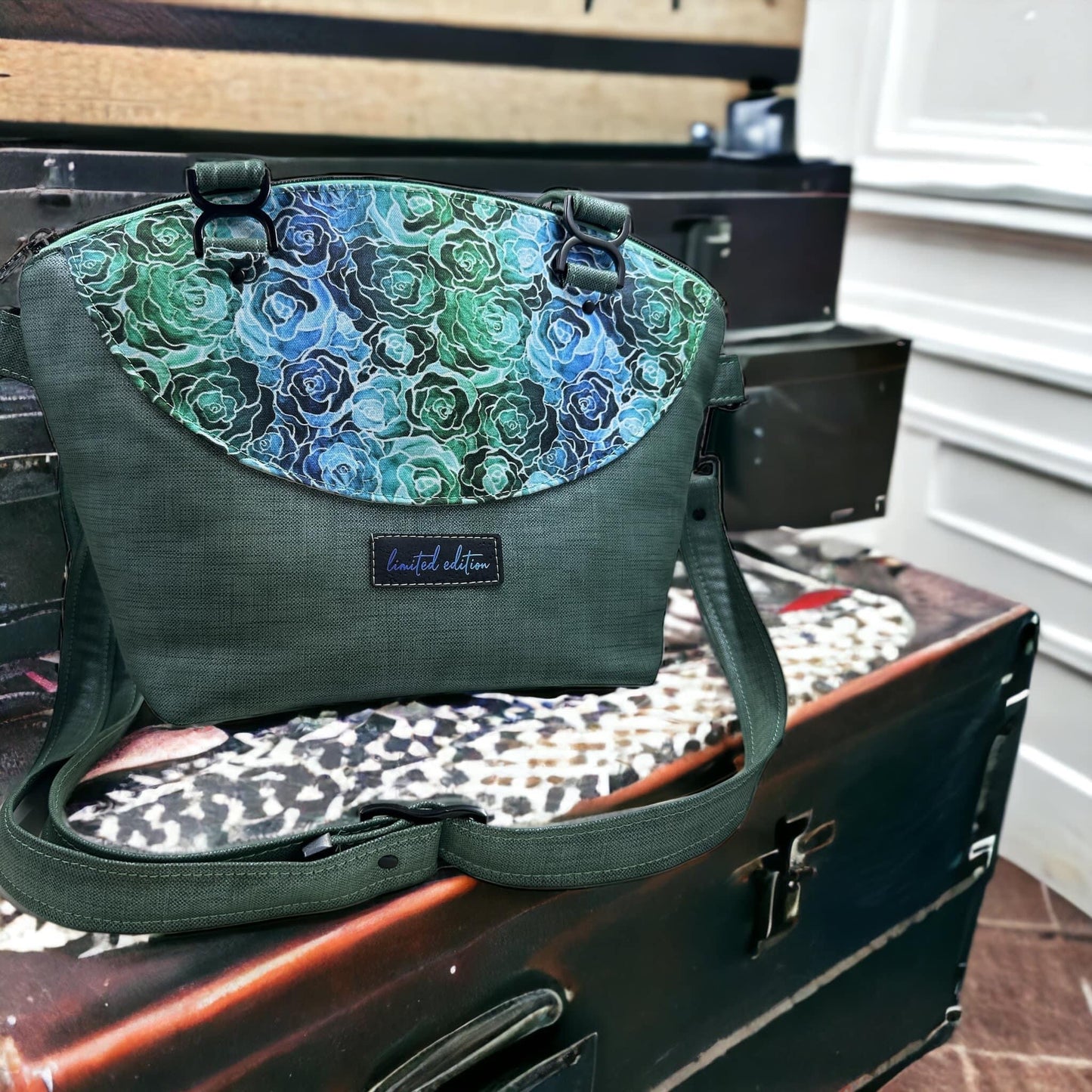 Linen Glitz Deluxe BUTTAH™️ Vinyl