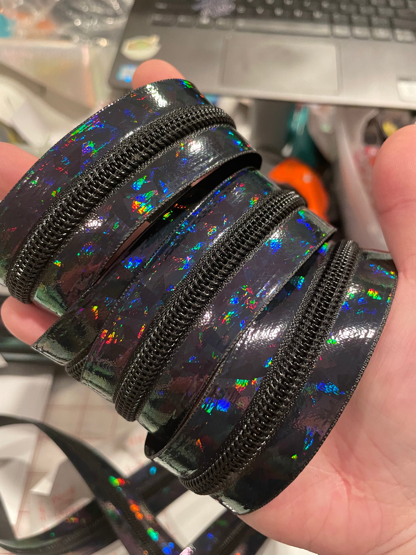 #5 Dark Side of the Moon Zipper Tape - 3 yd cuts